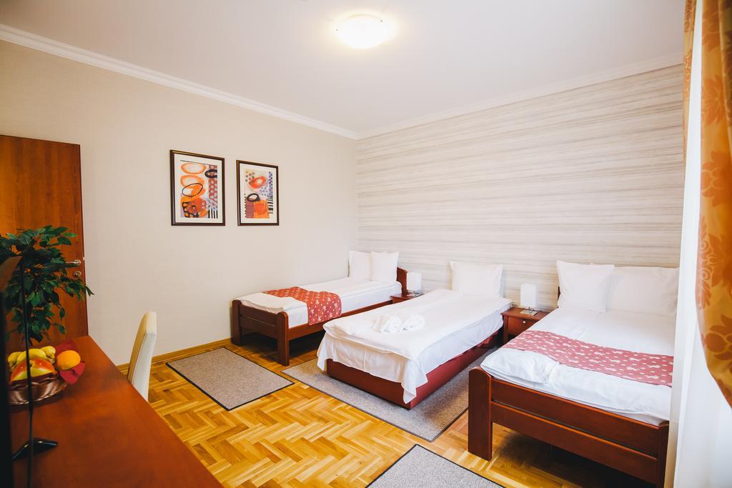 Villa Forest Belgrade Luaran gambar