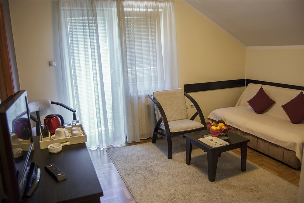 Villa Forest Belgrade Luaran gambar